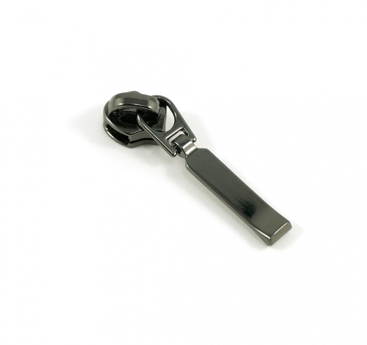 Gunmetal Zipper Pull, 39 mm(1.54 inches) #5 Metal Zipper Pulls, Zipper –  Ribbonsland