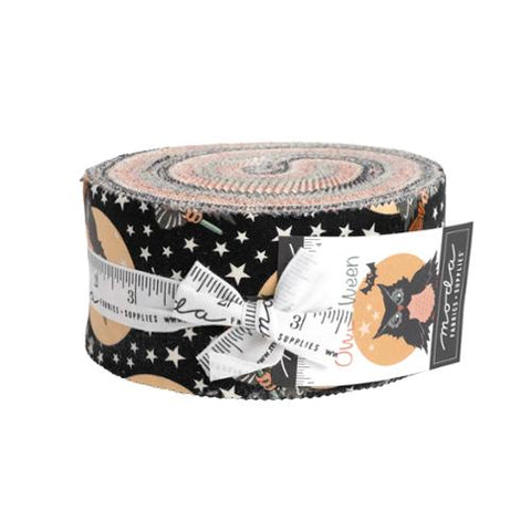 This jelly roll is full of Halloween fabrics featuring vintage inspired halloween prints. Blacks, greens, pinks, oranges, blacks and yellows. 